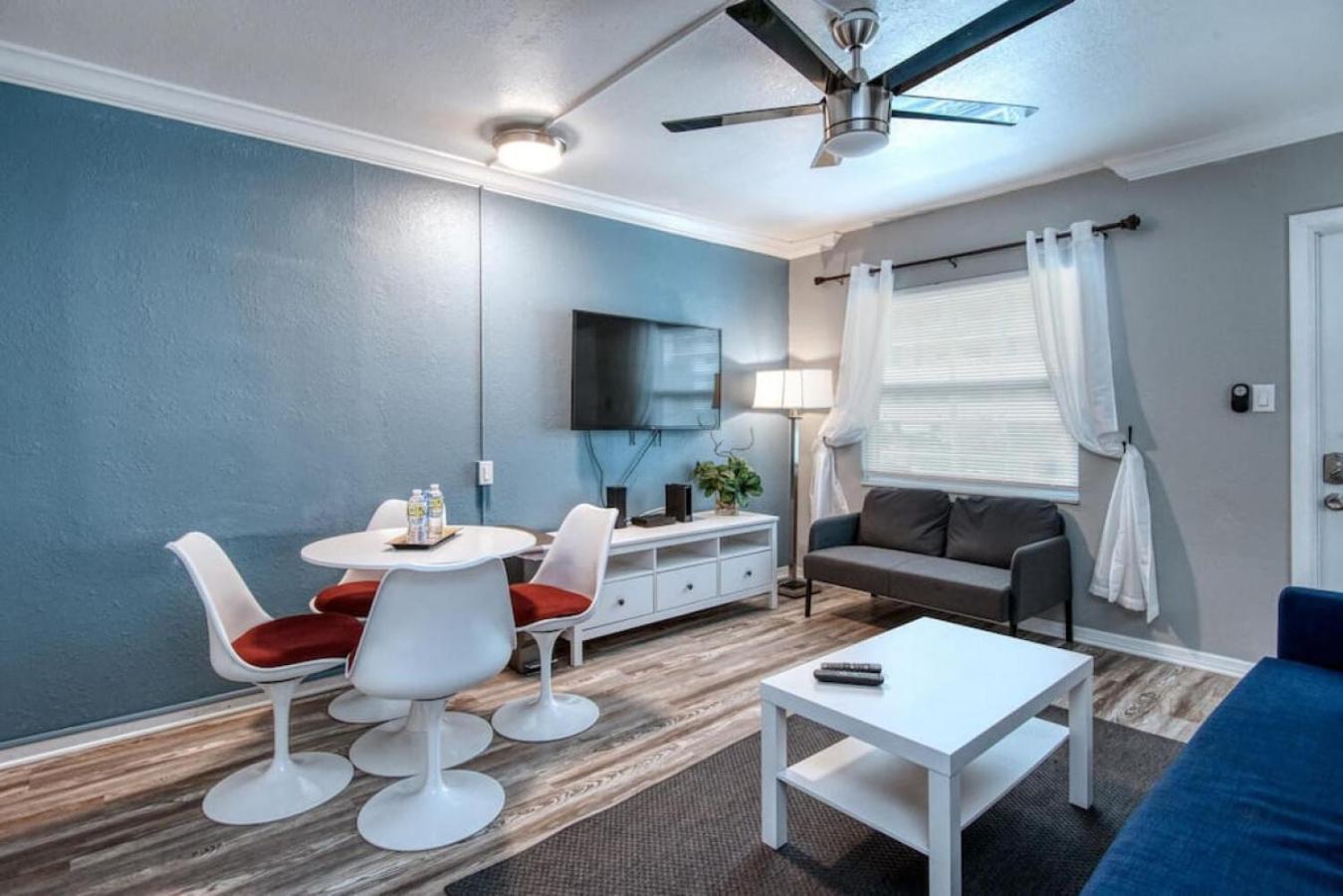 Sunset Beach Suites At Madeira Beach! Pet Friendly With Summer Breezes! - Suite 6 St. Pete Beach Exteriör bild
