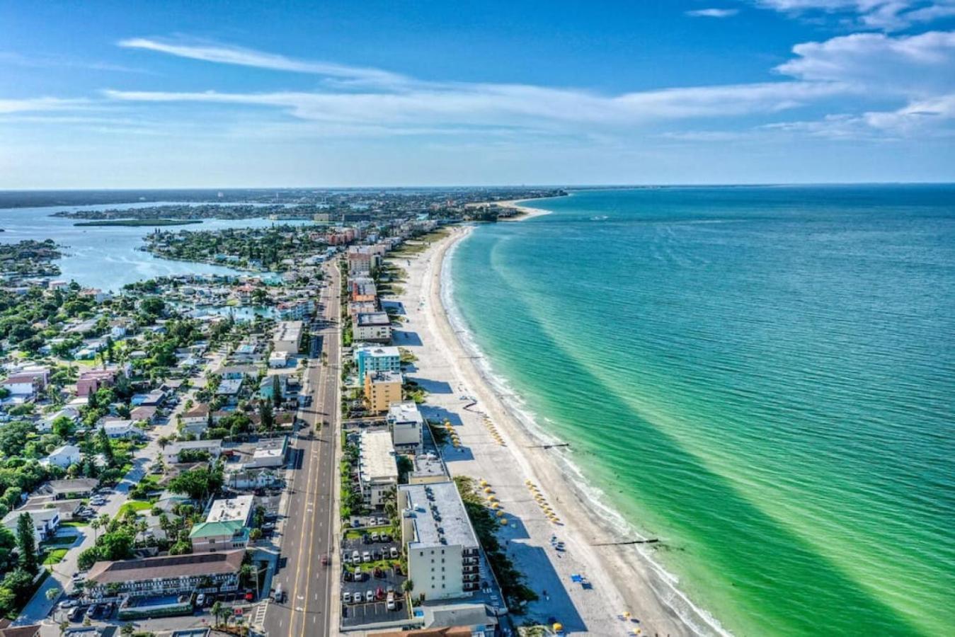 Sunset Beach Suites At Madeira Beach! Pet Friendly With Summer Breezes! - Suite 6 St. Pete Beach Exteriör bild